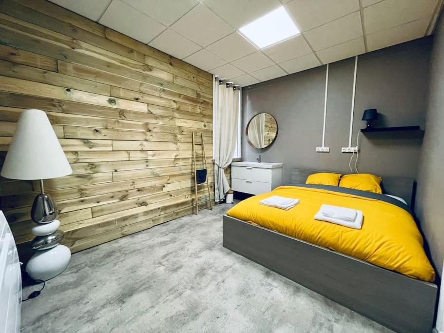 Le Cocon De Sasha - Hyper Centre - Full Climatisation - Proche Gare - 1 Chambre - Canape Convertible - Gere Par Presta-Zen'Services Verdun-sur-Meuse ภายนอก รูปภาพ